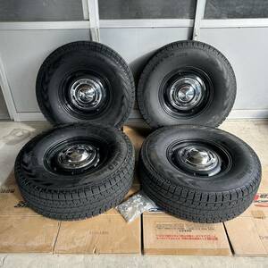 ランクル70 100 スタッドレスタイヤ 285/75r16