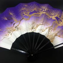 【大特価】高級扇子・黄金の松（紫・白グラデーション》約29cm舞扇/表裏同柄/極美品・【貴重】_画像1