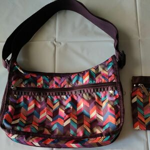  レスポートサックLeSportsac　ショルダーバッグ　肩掛けカバン