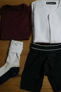 少年野球 アンダーシャツ スライディングパンツ ソックス アンダーパンツ ユニフォーム まとめ売り 4点セット 140　130 デサント　SSK