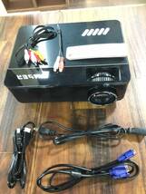 R30999 YABER プロジェクター Y20 3800lm 1080PフルHD対応 高コントラスト HIFIスピーカー HDMI USB/パソコン/スマホ/タブレット/ゲーム機_画像1