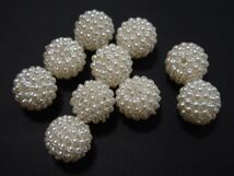 即決☆13mm つぶつぶ 穴ありアクリルパールビーズ10個 ☆ハンドメイド☆手芸資材パーツ☆ピアス_画像2