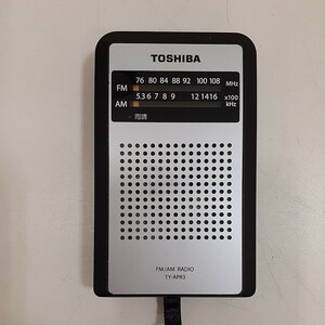 TOSHIBA 東芝 ワイドFM対応 ポケットラジオ TY-APR3 動作確認済み 裏面にABS秋田放送のロゴ入り コンパクトラジオ