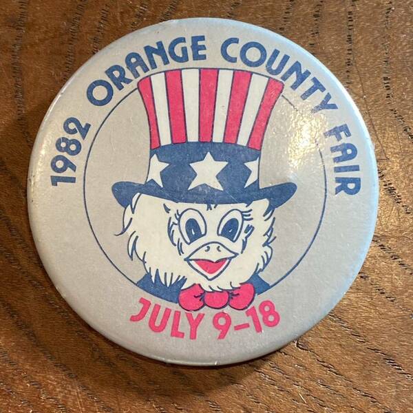 【1982 USA vintage】缶バッジ ORANGE COUNTY