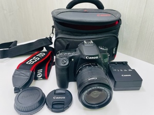 UWA(8278)Canon キヤノン EOS 70Dデジタル一眼レフカメラ　バッグ付き