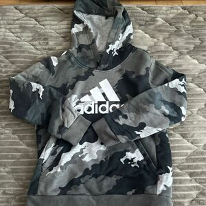 adidas パーカー130