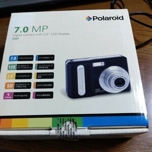 未使用　Polaroidポラロイド デジカメ 7.0MP i737 長期保管品