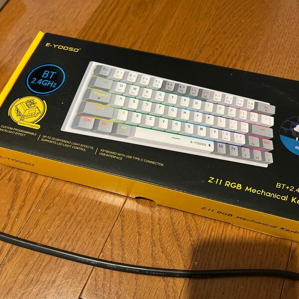 キーボード YOOSO E元素　青軸　無線　有線　61キーボード　Z11 RGB メカニカル　キーボード