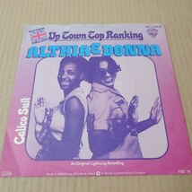 Althia & Donna - Uptown Top Ranking // Warner Bros 7inch / Reggae Pop / Alton Ellis - I Am Still In Love / Althea Up Town_画像2