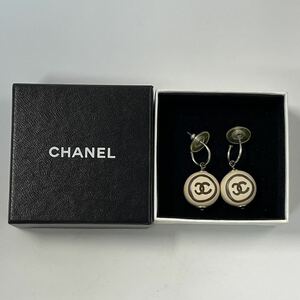 【12N6】 1円スタート CHANEL シャネル ピアス 手書き風 アクセサリー 重さ 約7.9g