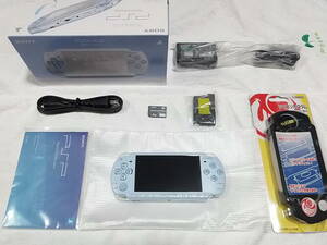 新品同様　PSP-2000　液晶画面は、完全にキズ無し　フェリシア ブルー　FW5.03　ほとんど未使用に近い　付属品も綺麗な美品　全8点セット