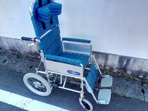 リクライニング車椅子 アルミ軽量。日進医療器NA118B