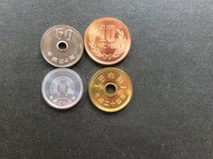 ☆☆☆平成24年50円白銅貨4種セット(平成24年1円・5円貨幣含)