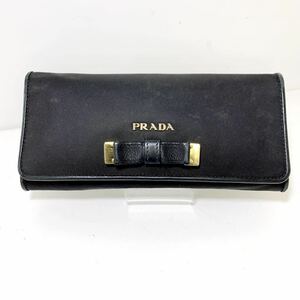 PRADA プラダ ナイロン ロングウォレット 長財布 黒 BLACK リボン ゴールド金具 高級 ブランド 有名 おすすめ 大人気