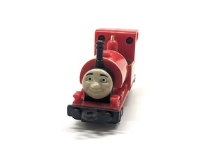 トーマスとなかまたち　スカーロイ　2002年　中国製中古品です　子供が遊んでいた物です。キズ、汚れ等あります。