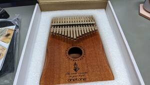 onetone KALIMBA OTKL-02/MH 楽器 カリンバ 親指ピアノ フィンガー 民族楽器 中古？新品？？不明