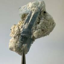 【E23280】 アルカリベリル ベリル パキスタン 結晶 天然石 パワーストーン 緑柱石 原石 鉱物_画像2