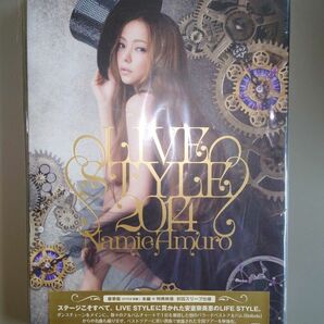  安室奈美恵「namie amuro LIVE STYLE 2014」DVD2枚組