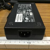 （1226OH07）送料無料/中古/TOSHIBA 東芝 トウシバ/PA5084E-1AC3/19V/9.5A/純正 ACアダプタ 1個_画像3