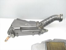 D2R5-1218 ホンダ フォルツァX エアクリーナーボックス 純正品 【MF08-1004*** 2004年式 動画有】_画像4