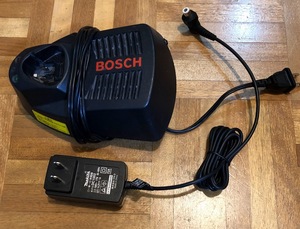 【ジャンク※現状品】 BOSCH ボッシュ 充電器 AL1130CV バッテリー充電器 & makita マキタ 純正 ACアダプター DC1002 【商品説明必読】