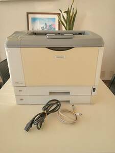 RICOH IPSIO SP6320 　リコー イプシオ 6320 モノクロ　レーザープリンター　ヤケ、変色あり