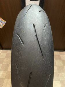 中古MCタイヤ DUNLOP SPORTMAX α-13SP 140/70R17 ダンロップ スポーツマックス 140 70 17 0820 K4434