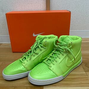 NIKE スニーカー サイズ27センチ