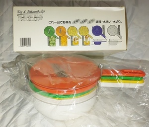 片手ボール ストレーナー 野菜調理器セット （ボウル、ザル、スライサー、おろし、つま切り) サラダランド キッチンツール