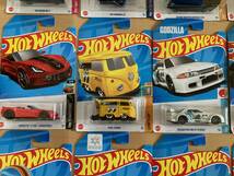 Hot Wheels★HW ホットウィール 　ベーシックカーセット　89,MERUCEDES-BENZ 580 SEC AMG・SKYLINE GT-R・KOOL KOMBI その他　14台セット _画像2