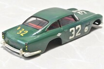 レベル 1/32 アストンマーティン DB5 スロットカー モノグラム_画像3