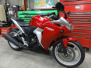 神奈川県　相模原市より　☆★　ホンダ　CBR250R　オイル新品　プラグ新品　点検整備済み　★☆　ＪＲ駅徒歩８分　全国発送可