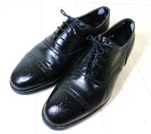 チーニー　セミブローグ　英国靴　イード&レベンスクロフト別注品 ビジネスシューズ 黒 サイズ：6.5（約25㎝）_画像2