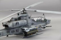 1/48 アメリカ陸軍 AH-64 アパッチ 攻撃ヘリコプター 組立塗装済完成品_画像5