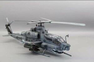 1/48 アメリカ陸軍 AH-64 アパッチ 攻撃ヘリコプター 組立塗装済完成品