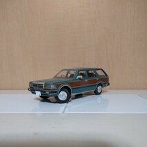 日産グロリアワゴンＹ３０ＧＬプラモデル完成品１／３２_画像2