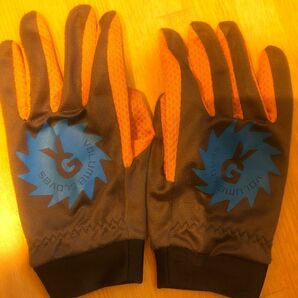 VOLUME GLOVES インナー　サイズM