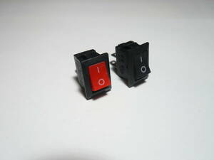 小さなロッカースイッチ 15×10.5mm 赤と黒 ２個セット　☆