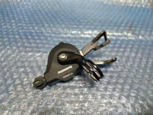 SHIMANO シマノ SL-RS700 11s シフトレバー フラットバー　11速 クロスバイク 105