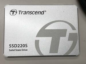 Transcend製SSD 240gb （使用時間小）正常品ジャンク扱い(送料安)