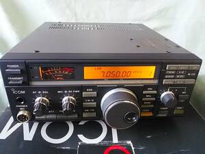 美品　アイコム　ICOM　HF/50MHzオールモードトランシーバー　IC-726s　10w　動作品　難有　DC-コード、元箱取説付き