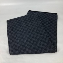 LOUIS VUITTON ルイヴィトン M70028 エシャルプ プティ ダミエ マフラー グレー メンズ【中古】_画像3