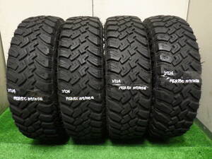 2724【中古タイヤ】グリップマックス　MUDRAGE M/T 195R15 C LT 4本 引き取り取り付け　持ち込みタイヤ交換茨城　ハイエース　キャラバン