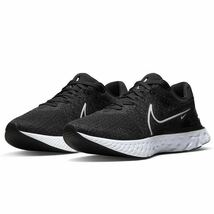 NIKE REACT INFINITY RUN FK 3 DH5392-001/26cm 柔らかく安定感のある滑らかな履き心地_画像1