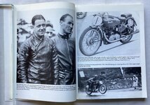 ★[68825・特価洋書 MOTORCYCLE ROAD RACING ] The 1950s In Photographs. ★_画像2