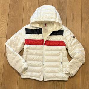 【MONCLER／モンクレール】正規輸入品　メンズ　サイズ2（Ｍ位）　白　ホワイト　トリコロール　ダウンジャケット　KOUROU GIUBBOTT