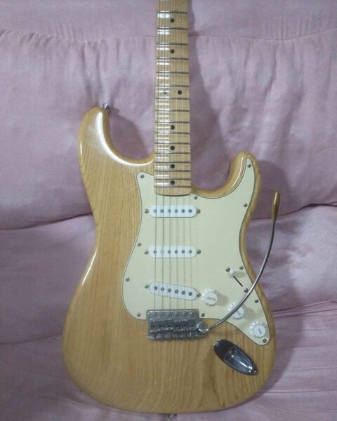 Fender Japan ST71 CJ スキャロップ リッチー 5/3まで