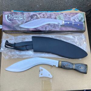 アウトドアナイフ サバイバルナイフ 薪割り キャンプ ハイキング　野外登山 Gurkha　Kukri　ククリナイフ