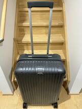 RIMOWA SALSA DELUXE リモワ サルサデラックス スーツケース グレー マルチホイール 4輪 61L 874.63_画像1