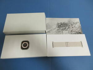 179)Apple Watch Ultra（GPS + Cellularモデル）49mm MQFR3J-A アップルウォッチ チタニウムケース/スターライトアルパインループ